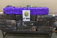 EM PAULA FREITAS-PR, MAIS DE 184KG DE ENTORPECENTE É APREENDIDO