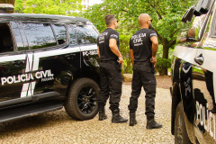 PCPR e PMPR prendem cinco pessoas durante operação em Cafezal do Sul