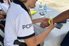 PCPR distribui pulseiras de identificação para crianças em Matinhos