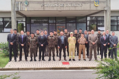 Secretário Hudson visita comando da 5ª Região Militar do Exército