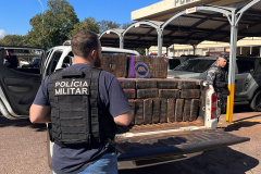 Polícia Militar apreende 1,5 tonelada de droga e munições no Oeste