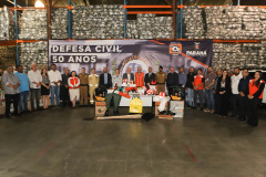 Piana entrega equipamentos para Bombeiros e "kits de resposta" a eventos climáticos para cidades
