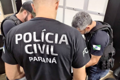 Polícia Civil prende em flagrante homem por venda ilegal de remédios e anabolizantes