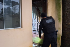 PCPR identifica irregularidades de armazenamento e documentação em postos