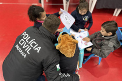 Campanha arrecada brinquedos para crianças atendidas pelo Nucria em Curitiba