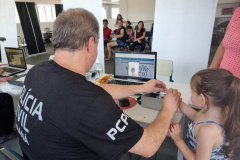 PCPR confecciona 375 carteiras de identidade em ação de cidadania em Campo Largo