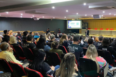 PCPR promove palestra sobre Direitos Humanos no atendimento a autistas