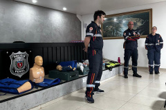 Policiais penais recebem treinamento de primeiros socorros do SAMU