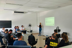 Seção de Genética Molecular Forense realiza curso de coleta de vestígios biológicos em materiais provenientes de locais de crime