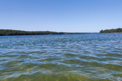 Bombeiros militares e veranistas participaram de travessia de dois quilômetros no Rio Paraná