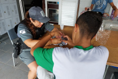 Polícia Penal do Paraná realiza ação solidária na Casa da Criança e do Adolescente em Guaratuba