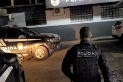 PCPR prende cinco pessoas em operação contra o tráfico de drogas em Toledo