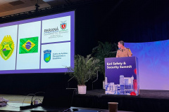 Experiência aplicada pela PMPR em Curitiba é apresentada em evento de segurança nos EUA