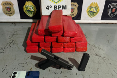 PMPR apreende arma de fogo e drogas em Maringá