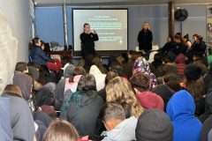 PCPR ministra palestra sobre combate às drogas para 560 estudantes de escola estadual em Curitiba