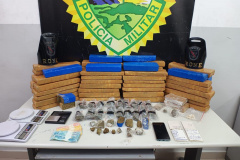 PMPR prende integrante de facção criminosa com drogas e equipamentos para comercializar entorpecentes em Curitiba