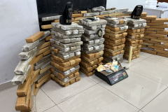 PMPR desmantela ponto de distribuição de drogas em Curitiba