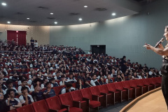 PCPR leva conscientização sobre assédio e violência sexual a 800 estudantes em Curitiba