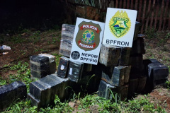 PMPR prende dupla com quase meia tonelada de maconha em Foz o Iguaçu