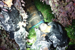 Pelotão de Choque salva homem após acidente em córrego em Ponta Grossa