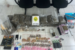 PMPR apreende drogas e prende suspeito em operação no bairro Uberaba, em Curitiba
