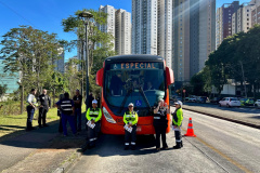 PCPR participa de blitz educativa em alusão ao Maio Amarelo na Capital