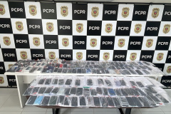 Em iniciativa inédita, PCPR devolve 160 celulares recuperados em Cascavel