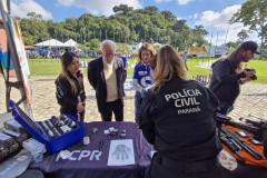 PCPR atende 2 mil pessoas em feira cidadã em Francisco Alves e Curitiba