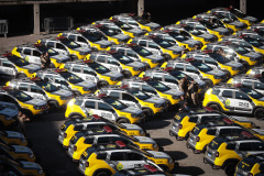 Ratinho Junior entrega 431 motos e viaturas para a PMPR