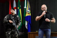 Forças de segurança intensificam diálogo com moradores da região Oeste