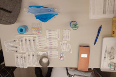 PCPR apreende materiais em ação contra estudante por exercício ilegal da medicina