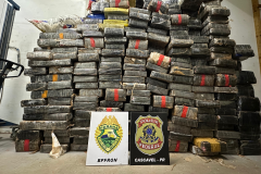 PMPR apreende mais de 2 toneladas de maconha escondidas em carga de soja em Toledo