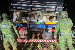  PMPR e PF apreendem mercadorias contrabandeadas e causam prejuízo milionário na fronteira