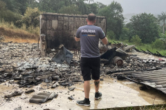 Polícia Científica aplica técnicas avançadas para rastrear origem em casos de incêndio
