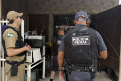 PPPR e PMPR fiscalizam cumprimento de medidas cautelares em Pontal do Paraná