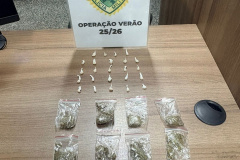 PMPR prende homem reincidente por tráfico de drogas durante patrulhamento em Matinhos