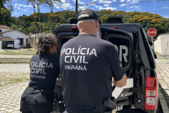 PCPR prende mulher em cumprimento a mandado judicial em Antonina