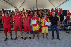 Bombeiros formam 93 novos guarda-vidas militares e civis para reforçar segurança aquática