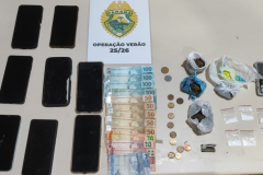 PMPR prende cinco pessoas por tráfico de drogas em Pontal do Paraná