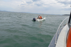 PMPR realiza resgate de embarcação à deriva em Pontal do Paraná