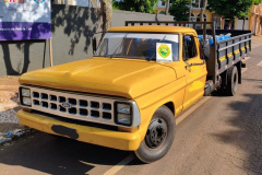 PMPR e PF prendem homem e apreendem quase mil litros de combustível e veículos em Santa Helena