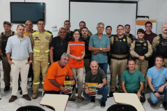 Reunião do CONSEG em Cerro Azul reúne comunidade e forças de segurança durante a Missão Paraná V