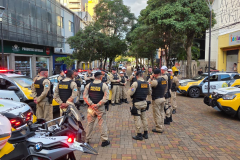 PMPR detém 114 pessoas e apreende mais de R$ 12 mil durante Operação Páscoa