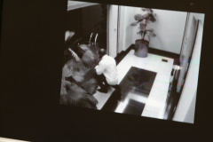 DFR procura um homem suspeito de furtos em prédios comerciais