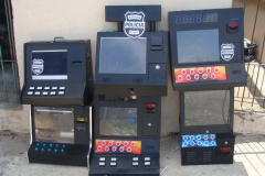 Polícia apreende máquinas caça-níqueis em Pinhais