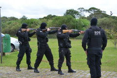 Cerimônia presta homenagem a agentes penitenciários mortos