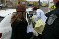 Criança nasce dentro de veículo com auxílio de policiais militares na Capital do estado

