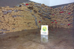 PM apreende mais de 1 tonelada de maconha em caminhão paraguaio na cidade de Foz do Iguaçu

