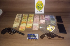 Polícia Militar desencadeia ações prévias de segurança para o Verão Paraná 2017/2018; armas de fogo, munições e drogas são apreendidas no Litoral do PR
