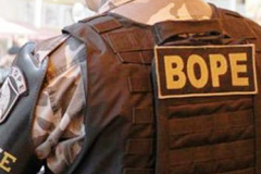 BOPE apreende mais de 600 munições e 7,2 quilos de maconha durante abordagem em parque de Curitiba
